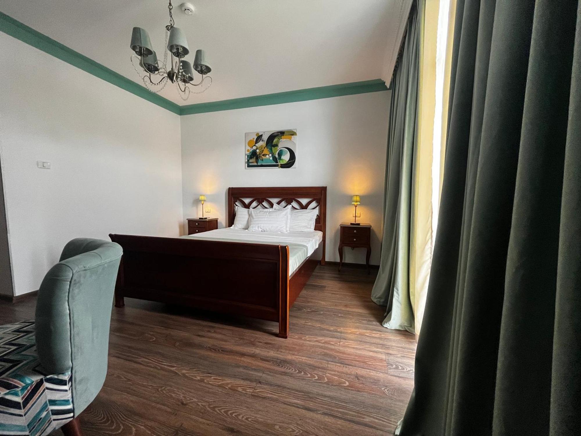 Riviera 990 - Resort & Restaurant Eselnita Ngoại thất bức ảnh