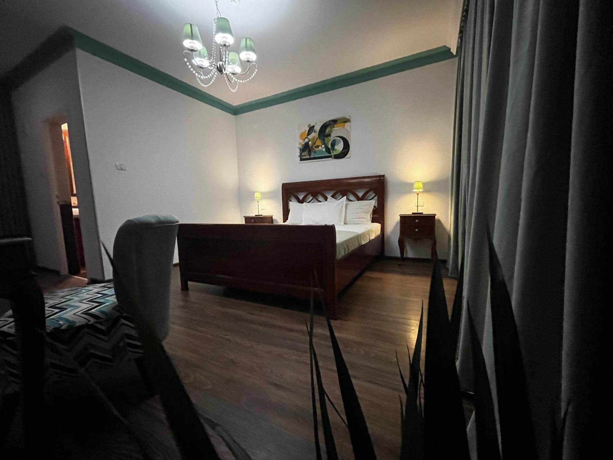 Riviera 990 - Resort & Restaurant Eselnita Ngoại thất bức ảnh