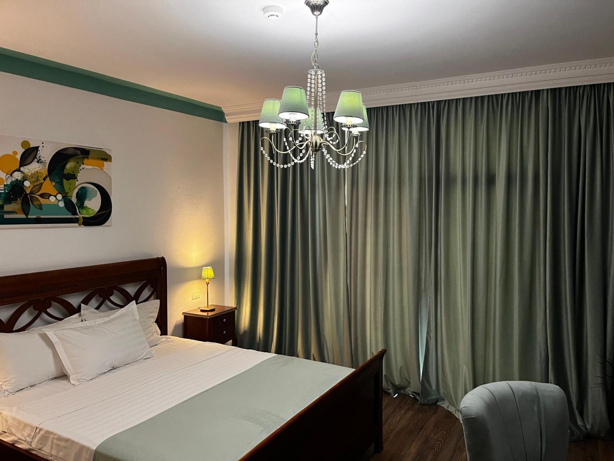 Riviera 990 - Resort & Restaurant Eselnita Ngoại thất bức ảnh