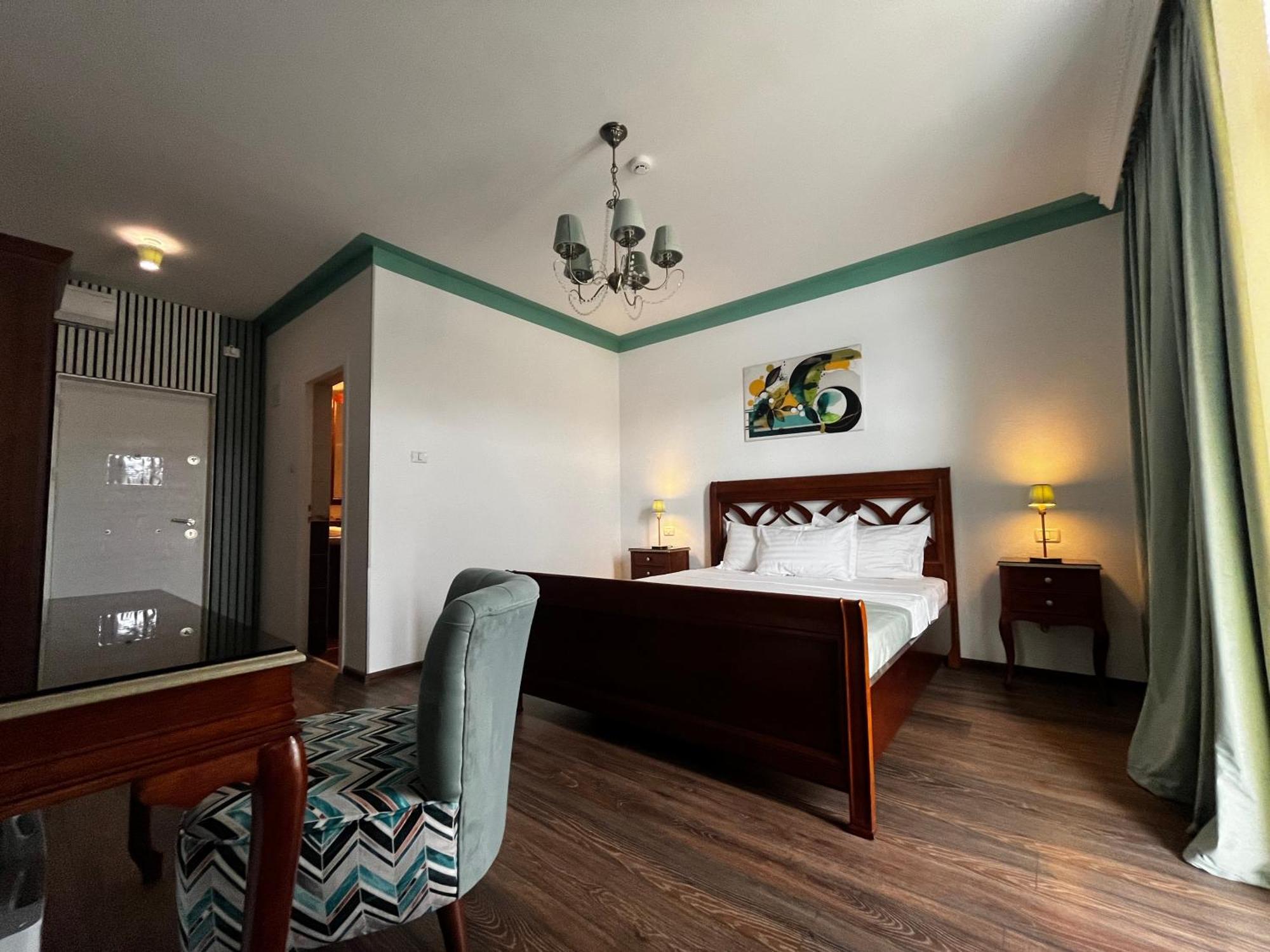 Riviera 990 - Resort & Restaurant Eselnita Ngoại thất bức ảnh