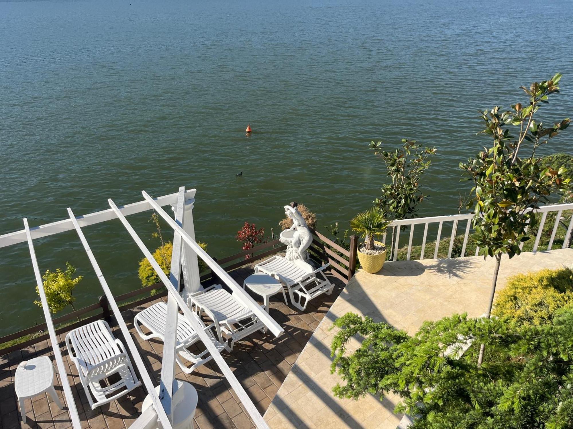 Riviera 990 - Resort & Restaurant Eselnita Ngoại thất bức ảnh