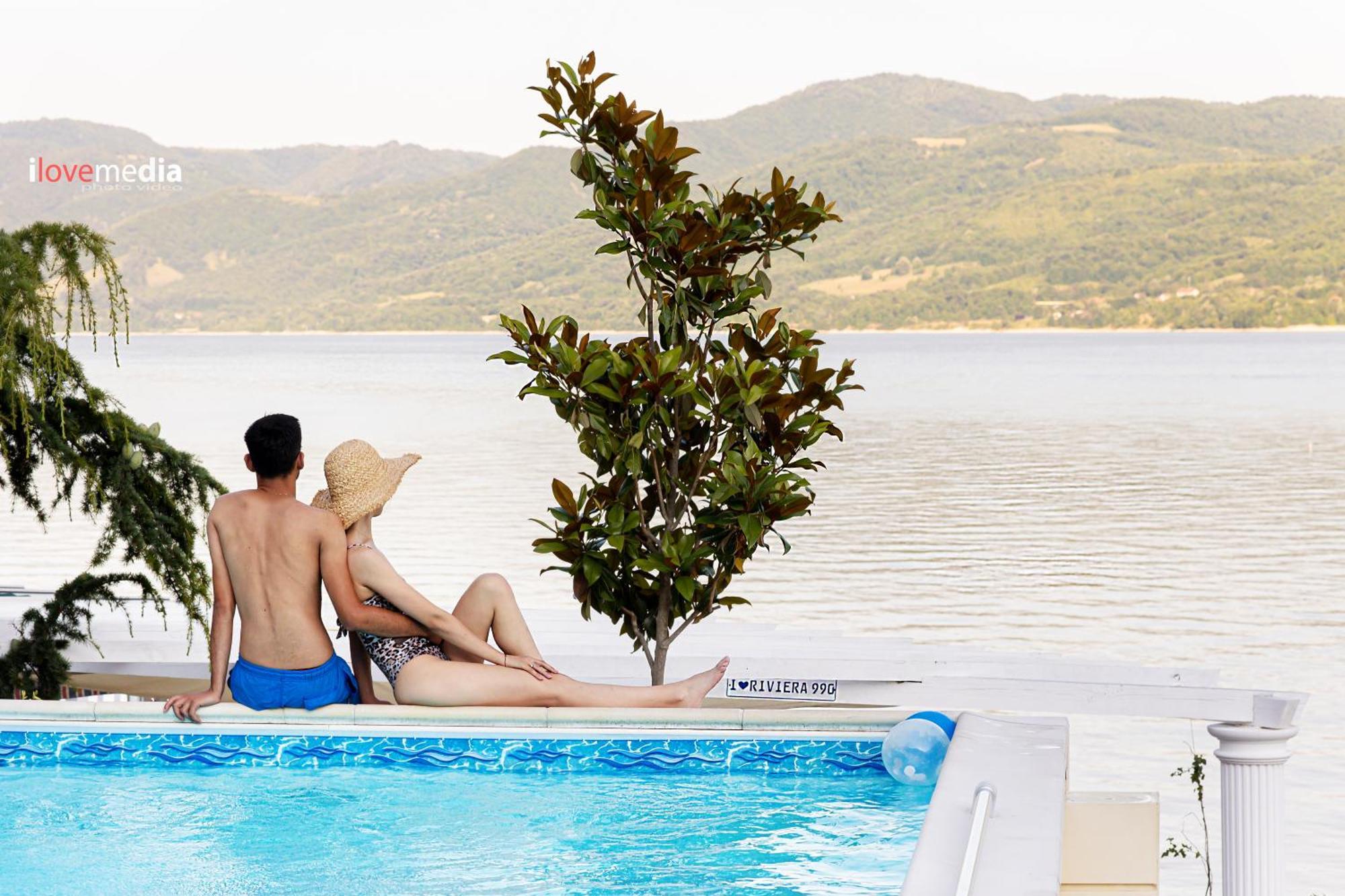 Riviera 990 - Resort & Restaurant Eselnita Ngoại thất bức ảnh